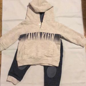 Boys Calvin Klein sweat outfit